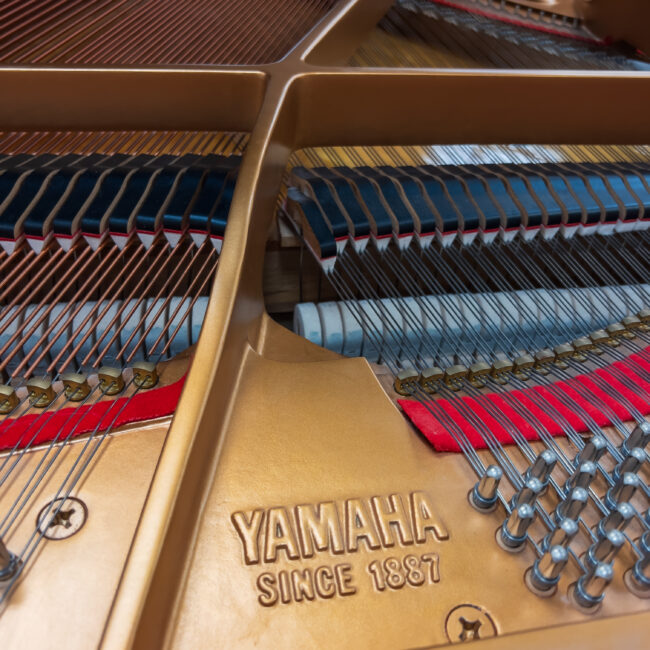 Yamaha GH1 Baby Grand Piano Mahogany Polish - Image 5