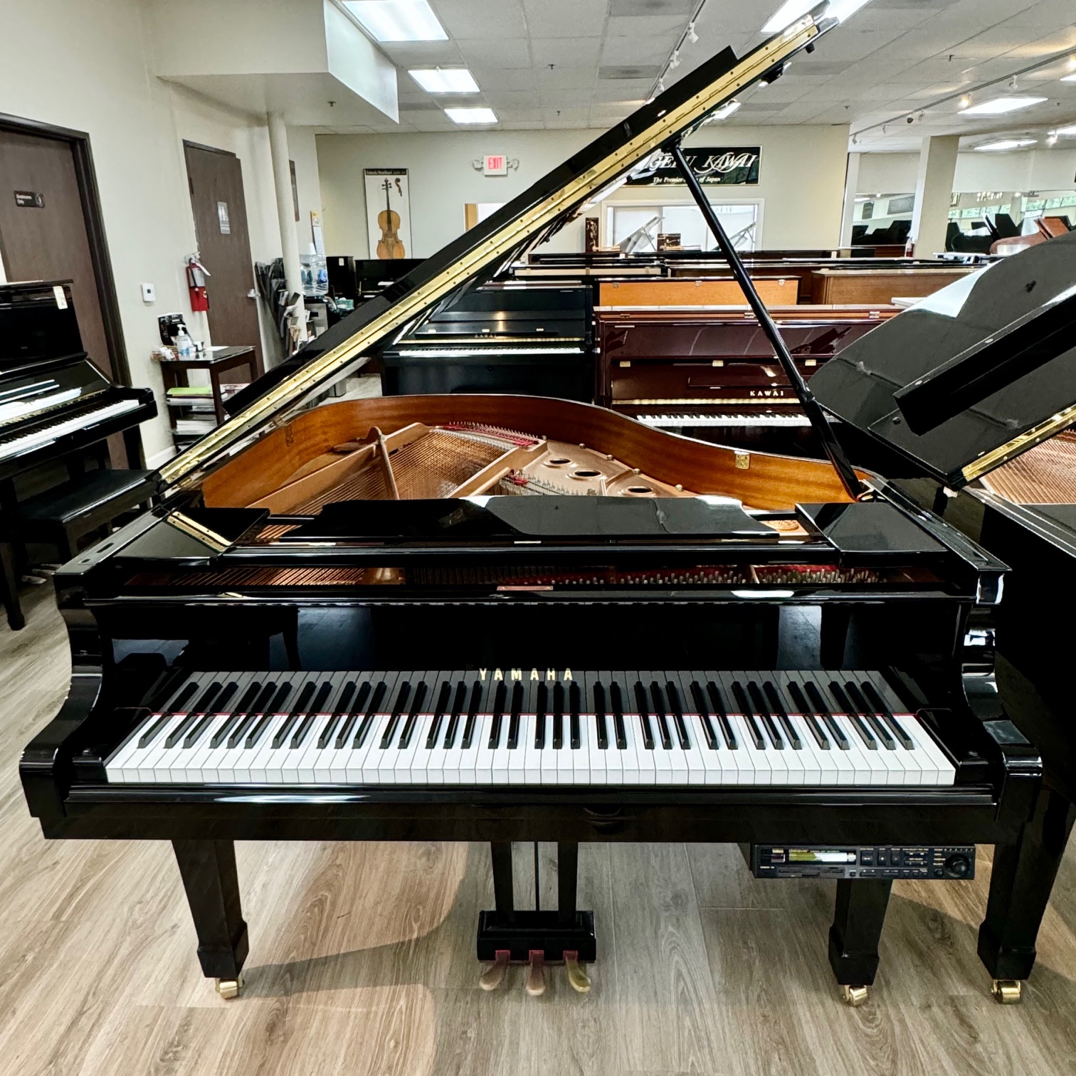 2000 Yamaha Grand Piano Model C2 with Disklavier System Ebony Polish