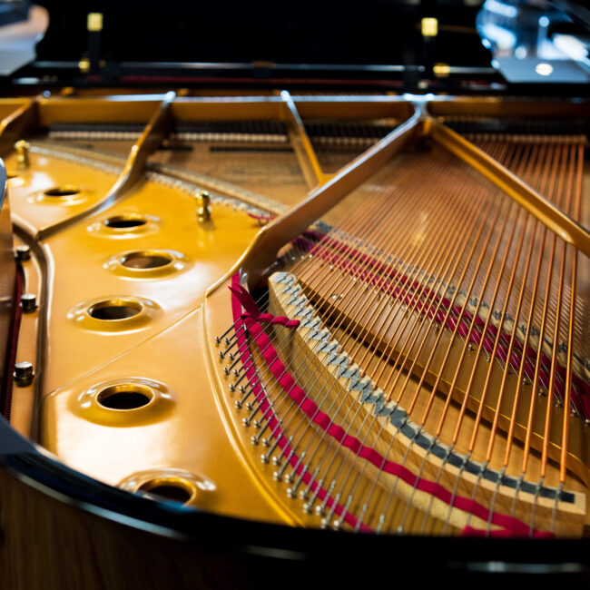 Shigeru Kawai SK-6 Orchestra Grand Piano Ebony Polish - Image 10