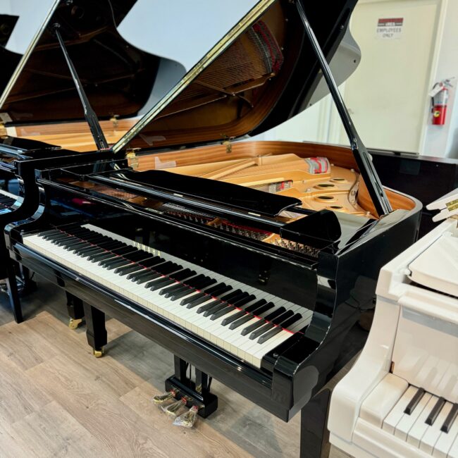 2000 Yamaha C3 Studio Grand Piano Ebony Polish - Image 2