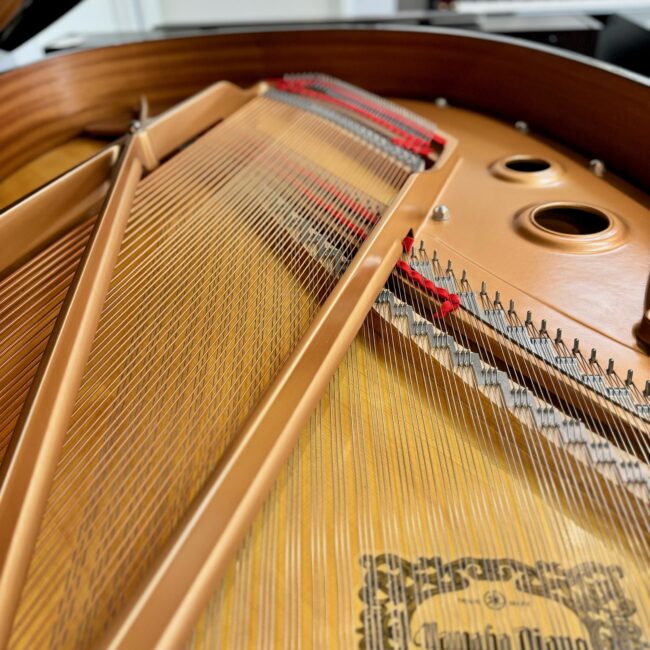 2000 Yamaha C3 Studio Grand Piano Ebony Polish - Image 4