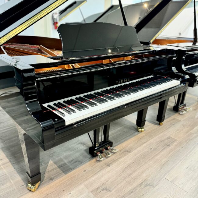 2001 Yamaha C6 Semi-Concert Grand Ebony Polish - Image 6