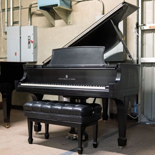 Steinway & Sons Model L Living Room Grand Piano Ebony Satin - Image 2