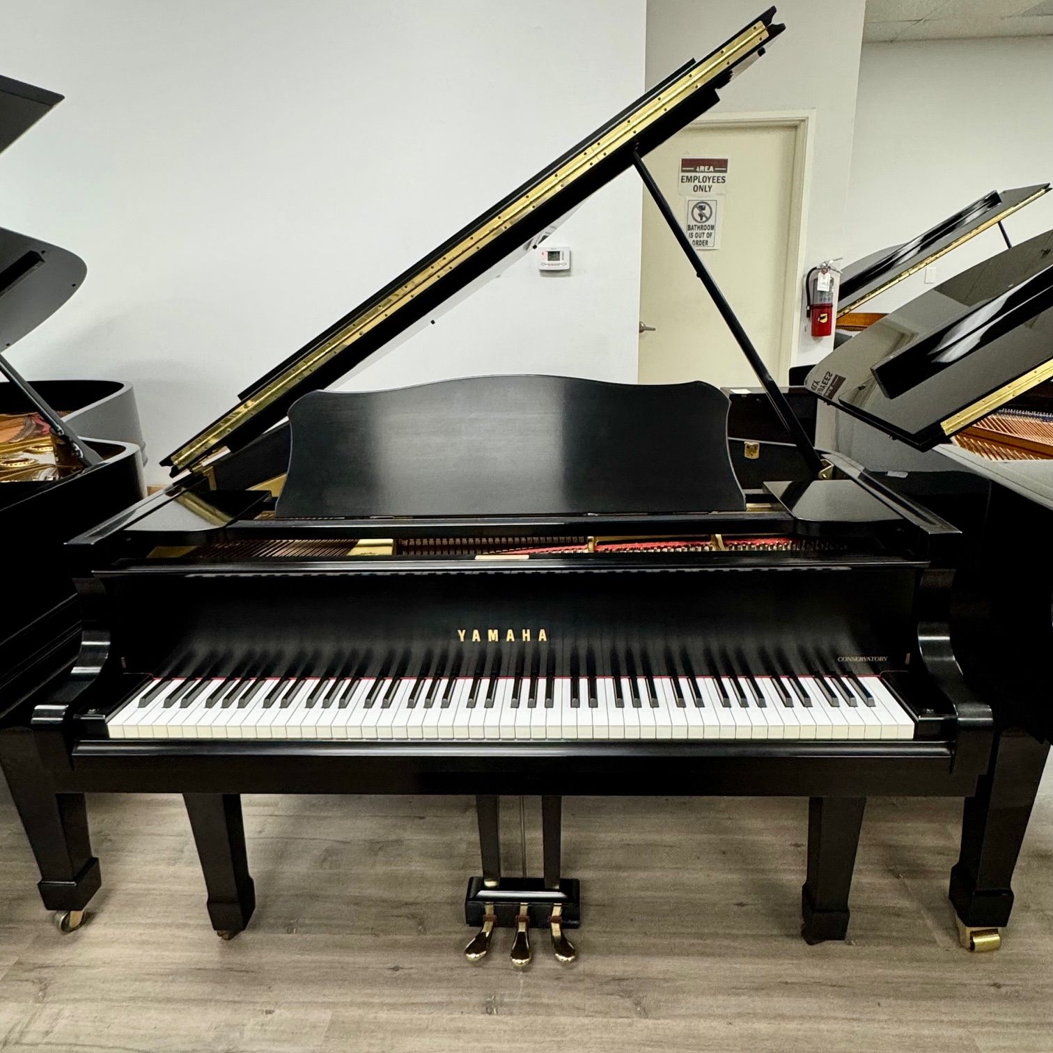 Yamaha C3 Grand Piano w/ Ebony Satin Finish