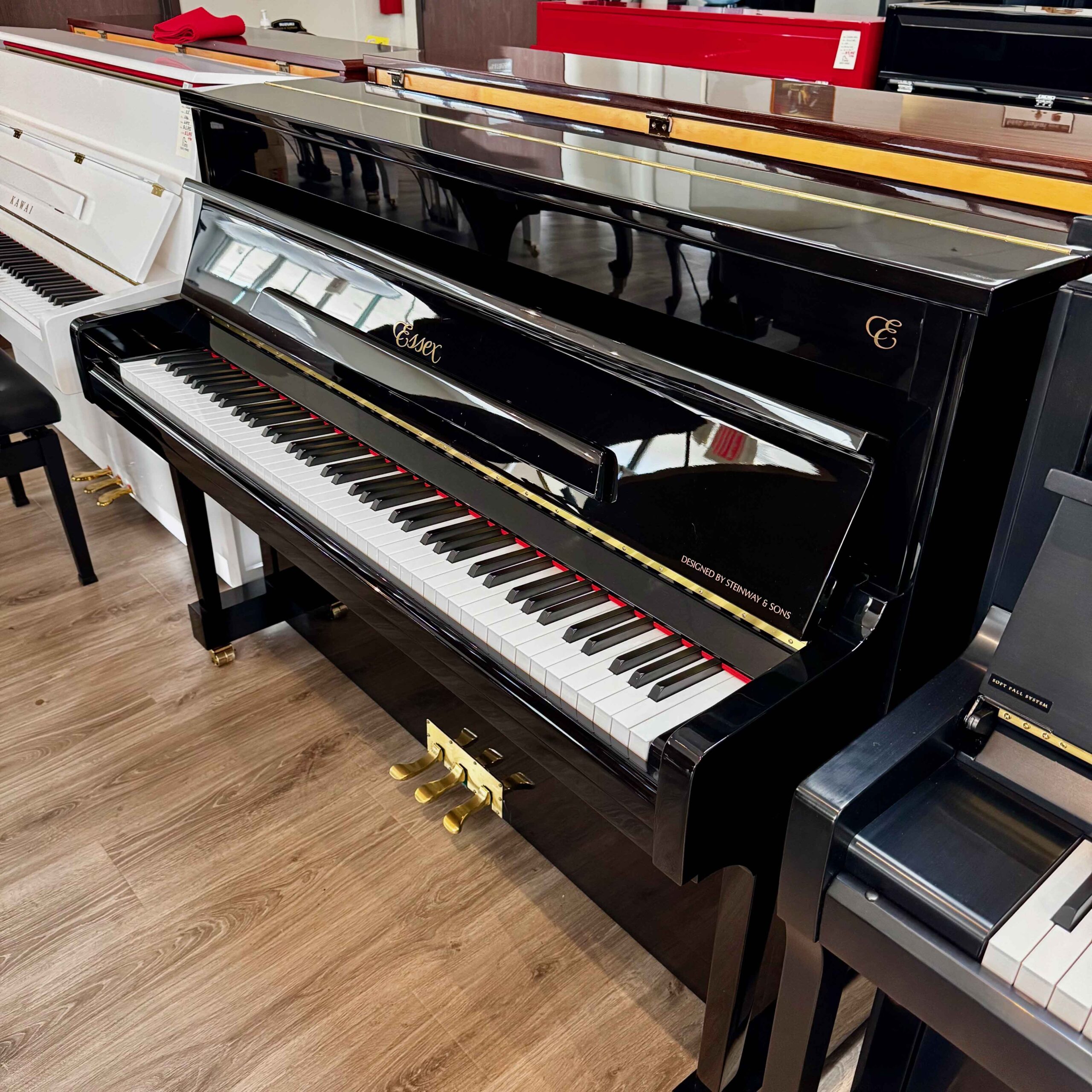 Essex EUP111 Upright Piano Ebony Polish