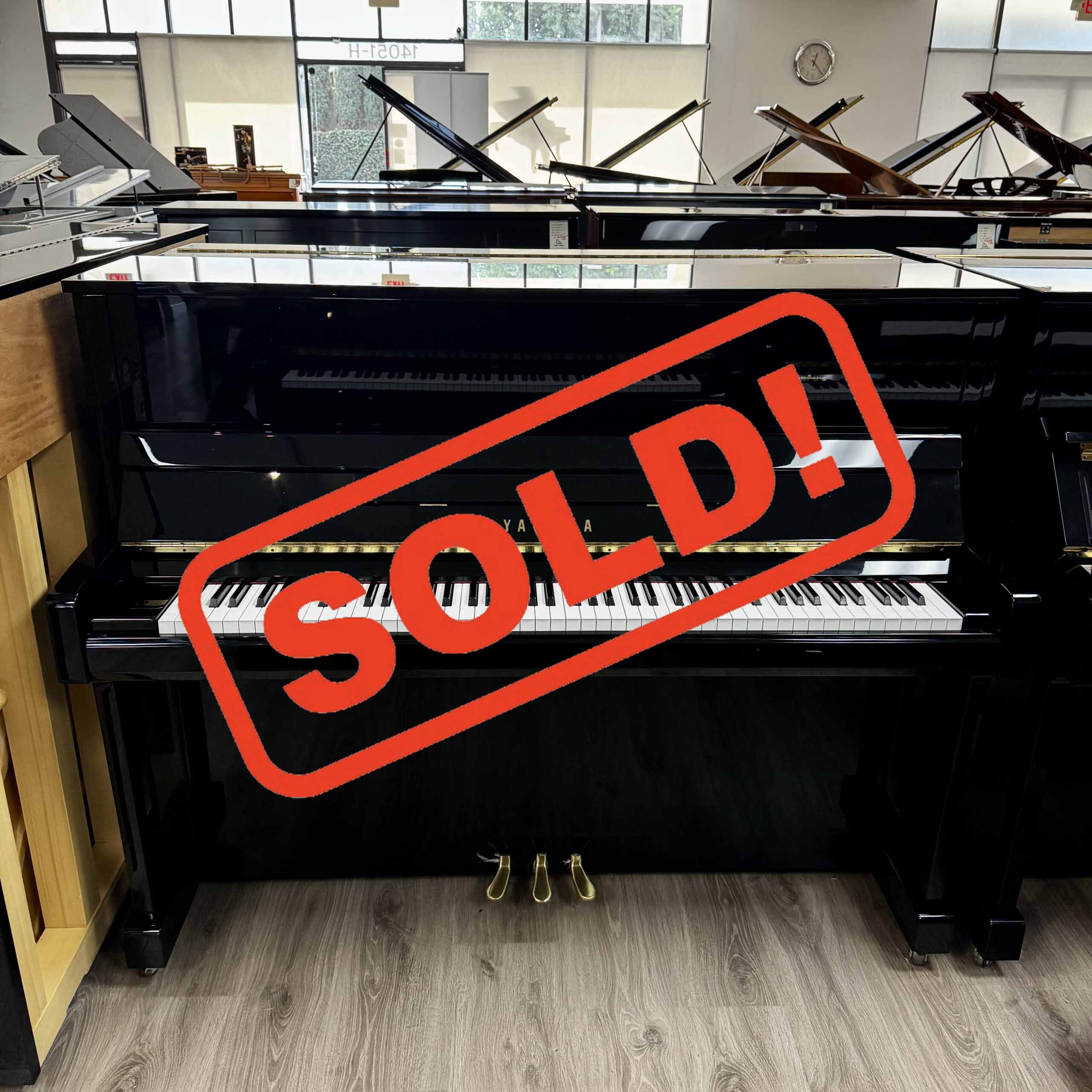 Yamaha B3 Upright Piano Ebony Polish