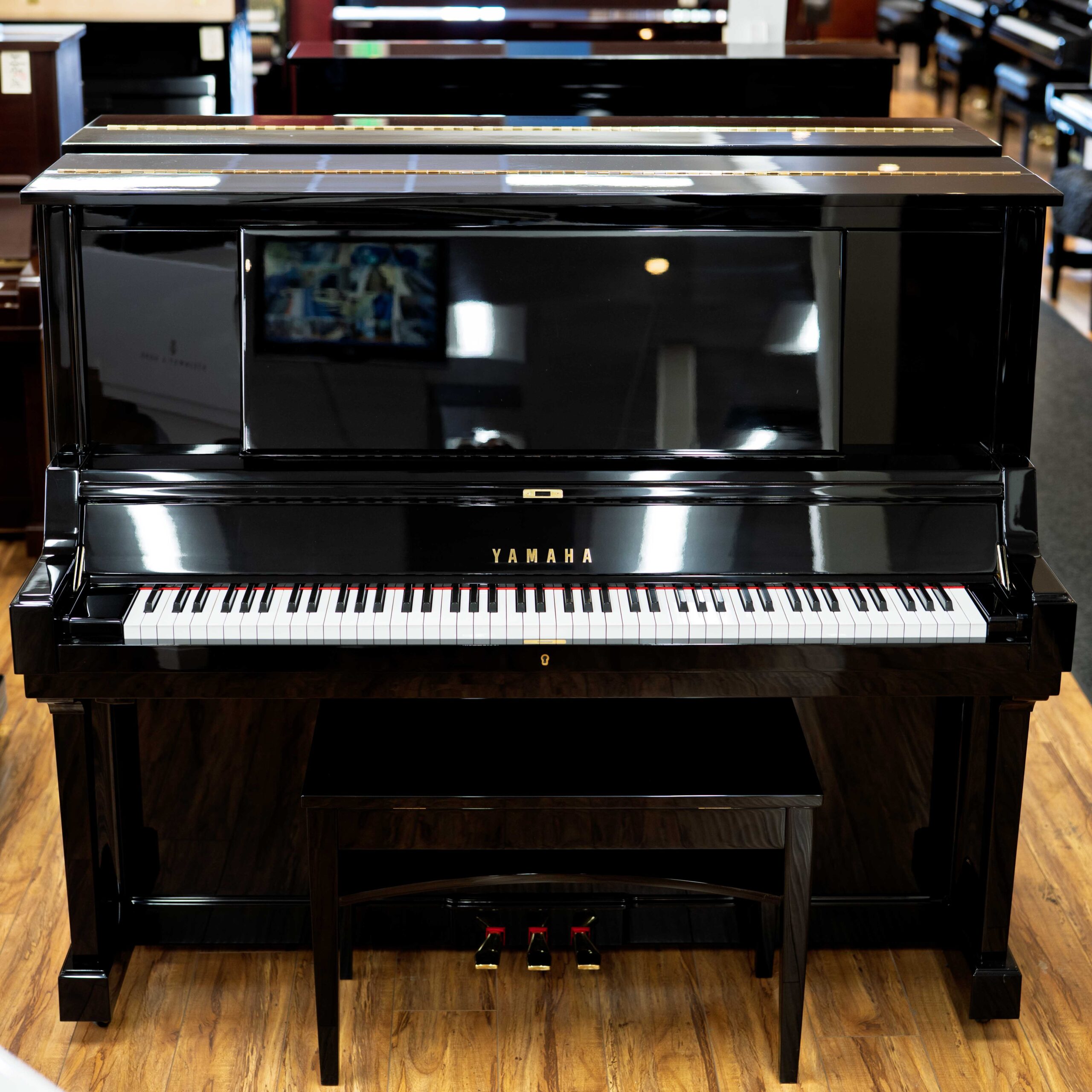Yamaha UX-5 Concert Upright Piano