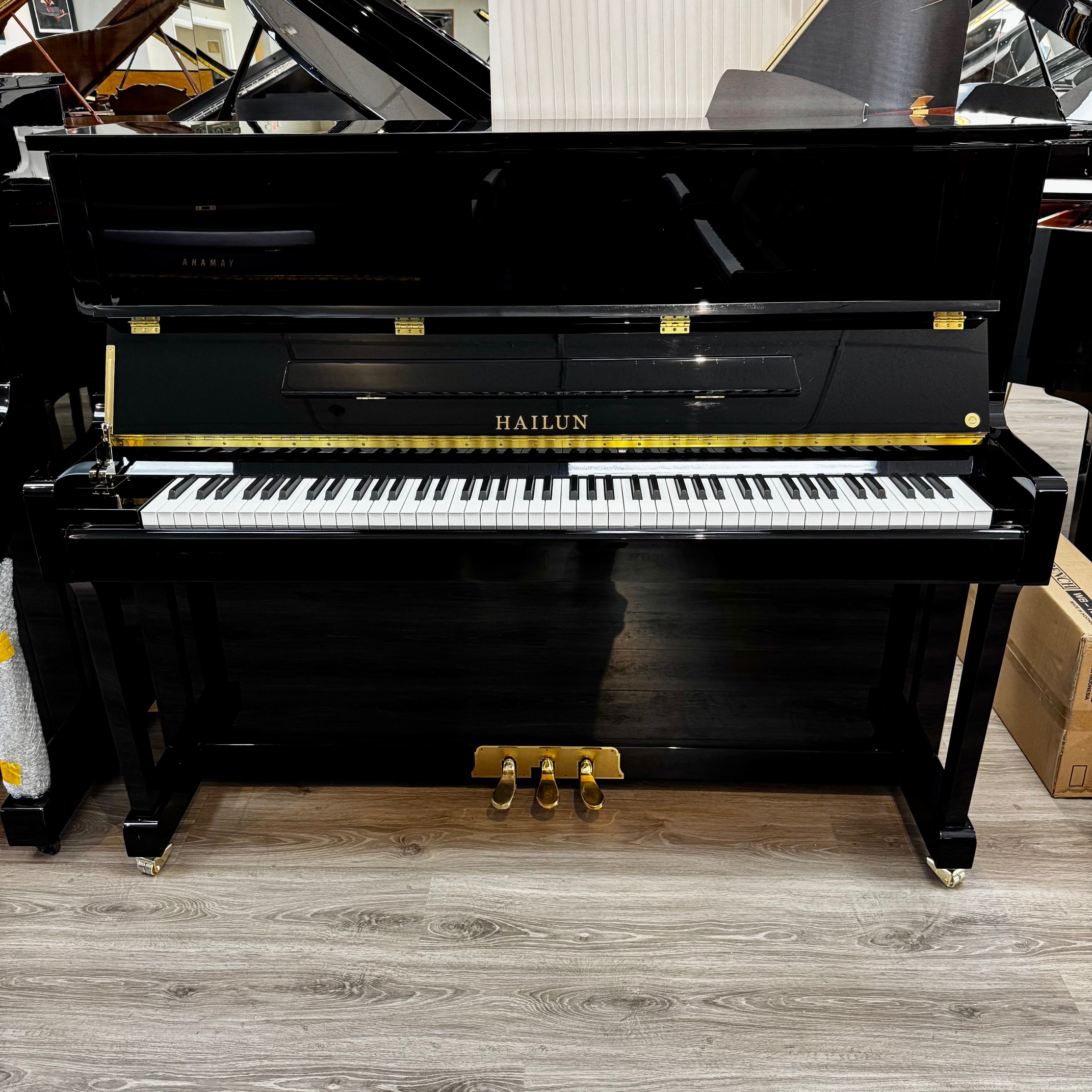 2020 Hailun HL121 Upright Piano Black Polish